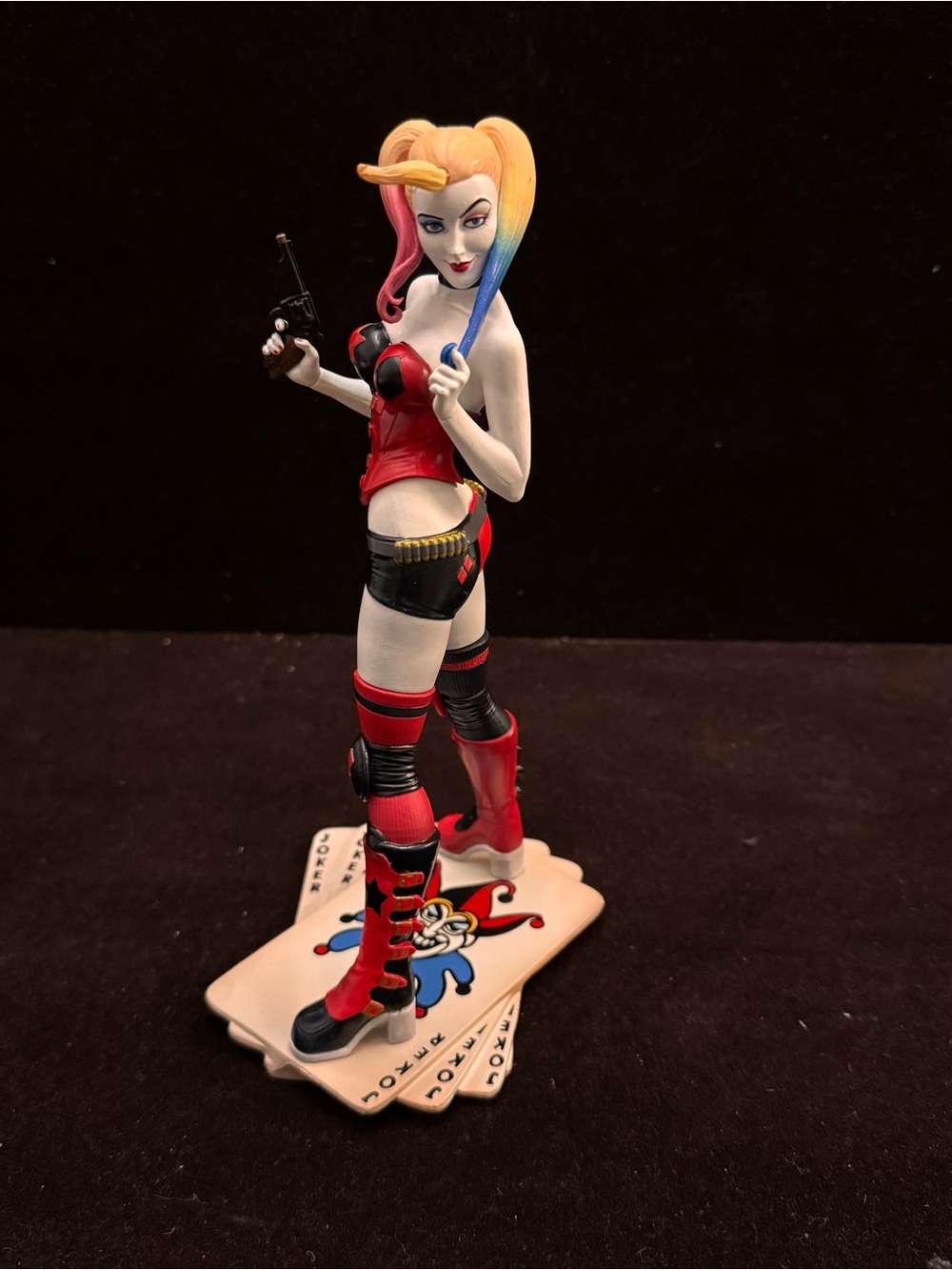 DC Comics Harley Quinn figurine